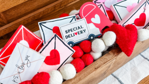 15 Valentine DIYs You’ll TOTALLY want for your own home!